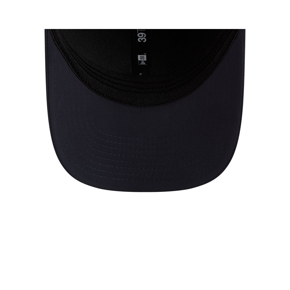 Cleveland Guardians 2026 Clubhouse 39THIRTY M-Crown Stretch Fit Hat