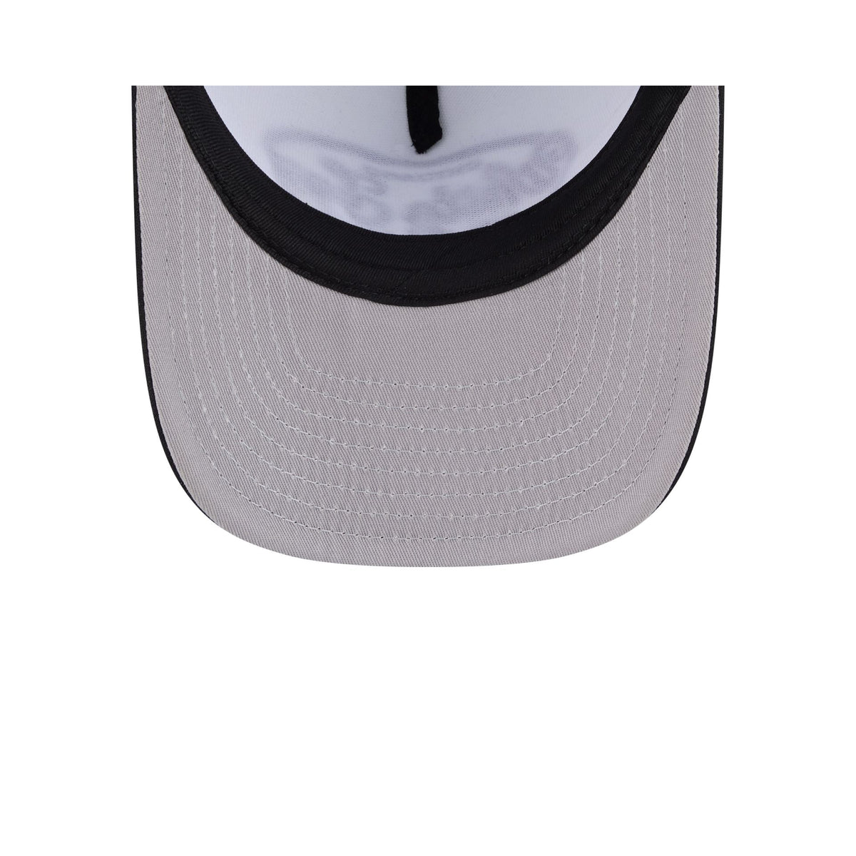 Chicago White Sox Chrome 59FIFTY Fitted Trucker Hat