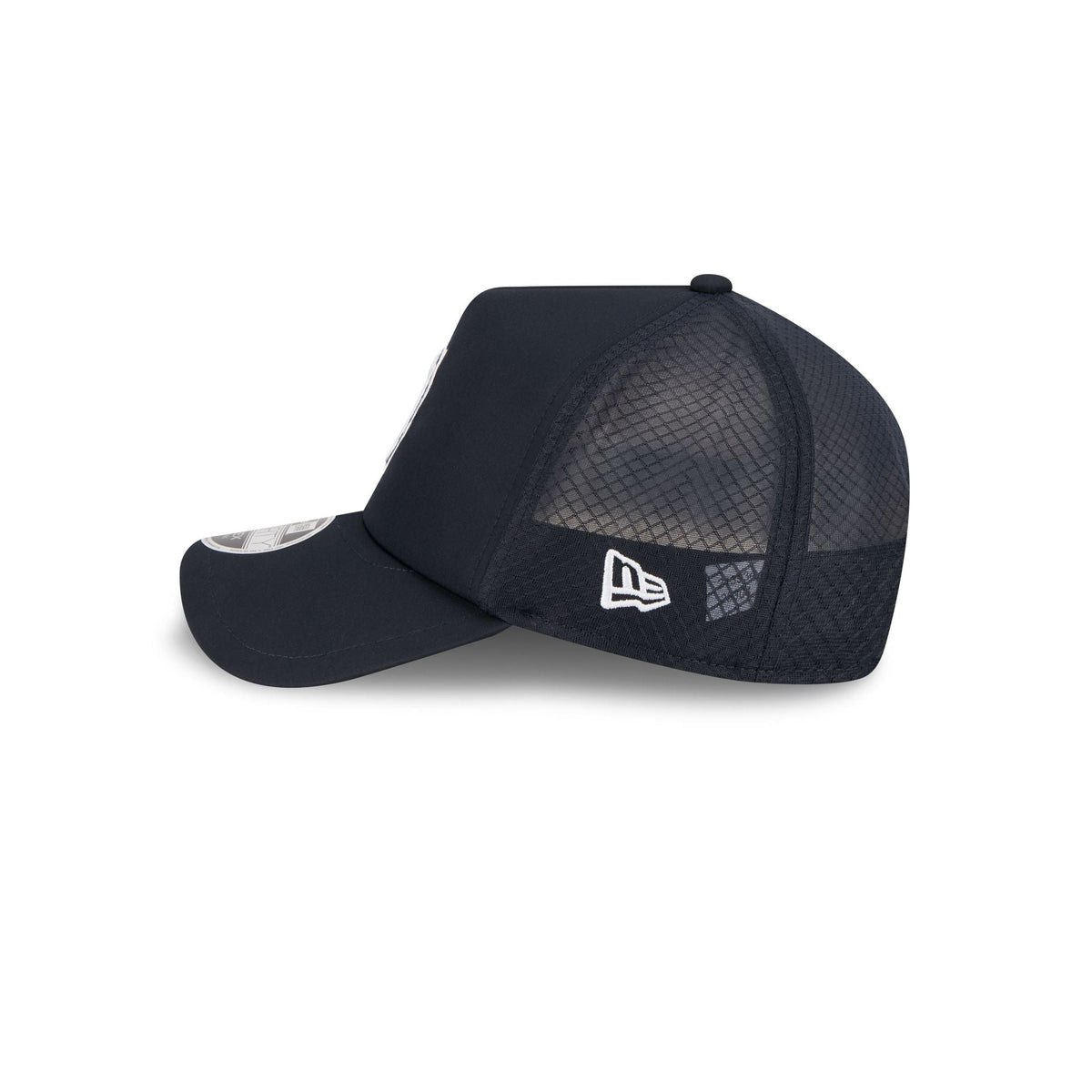 Atlanta Braves 2026 Batting Practice Alt A 9FORTY APEX Trucker Hat
