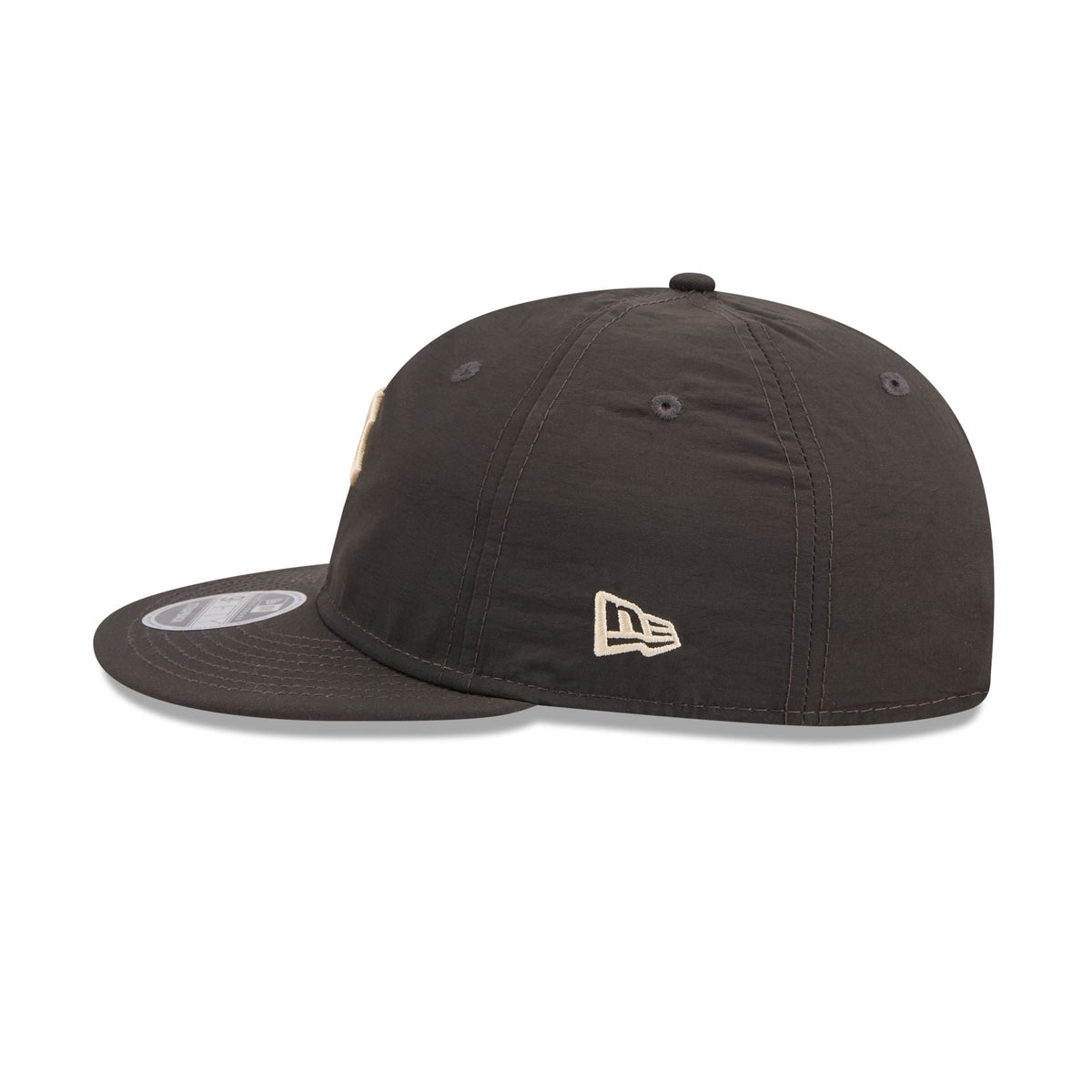 Pittsburgh Pirates Three Looms Nylon Black Retro Crown 9FIFTY Adjustable Hat
