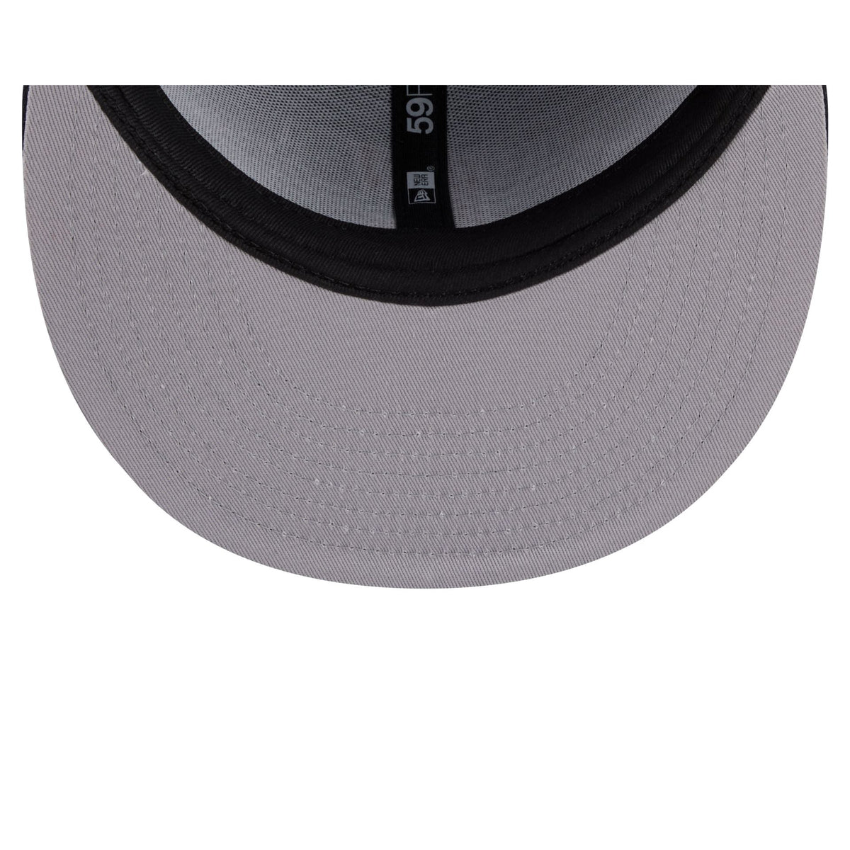 Cleveland Guardians Bugs Bunny Swing 59FIFTY Fitted Hat