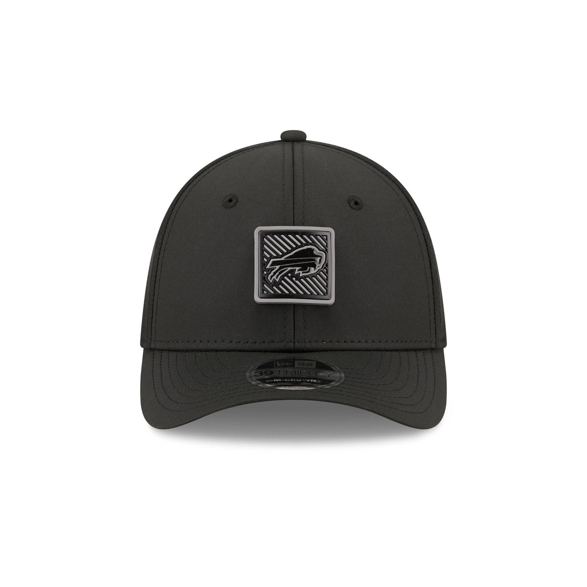 Buffalo Bills 2026 Training Black 39THIRTY M-Crown Stretch-Fit Hat