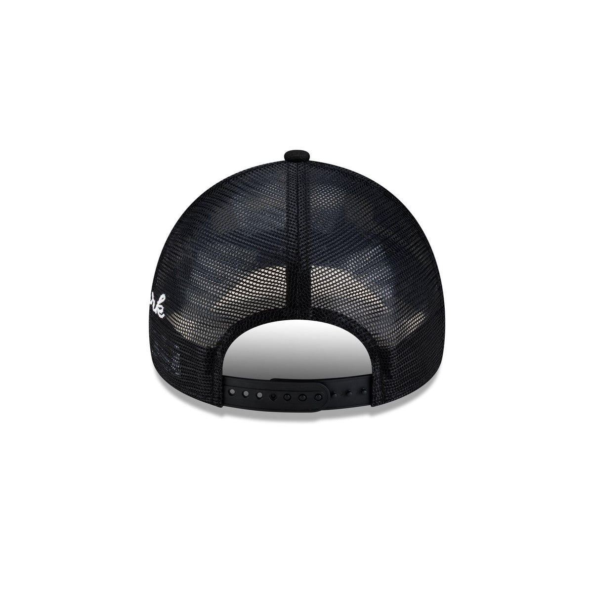 New York Knicks Side Script Black 9FORTY A-Frame Trucker Hat