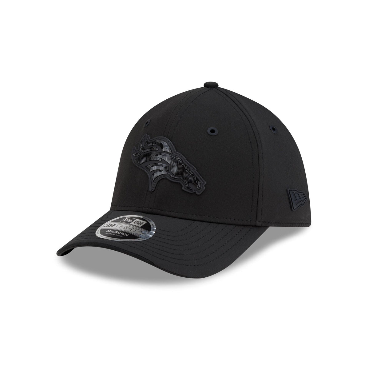 Denver Broncos 2026 Sideline Black 39THIRTY M-Crown Stretch Fit Hat