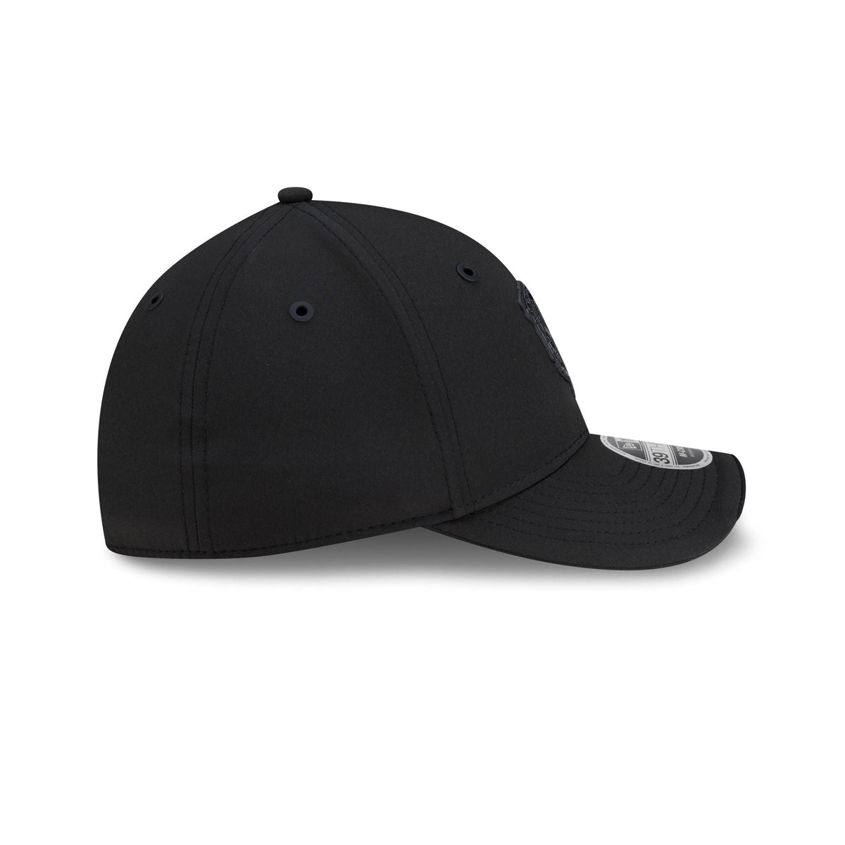 Chicago Bears 2026 Sideline Black 39THIRTY M-Crown Stretch Fit Hat