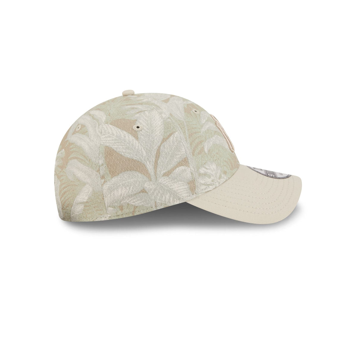 New York Yankees Three Looms Leafy Palm 9TWENTY Adjustable Hat