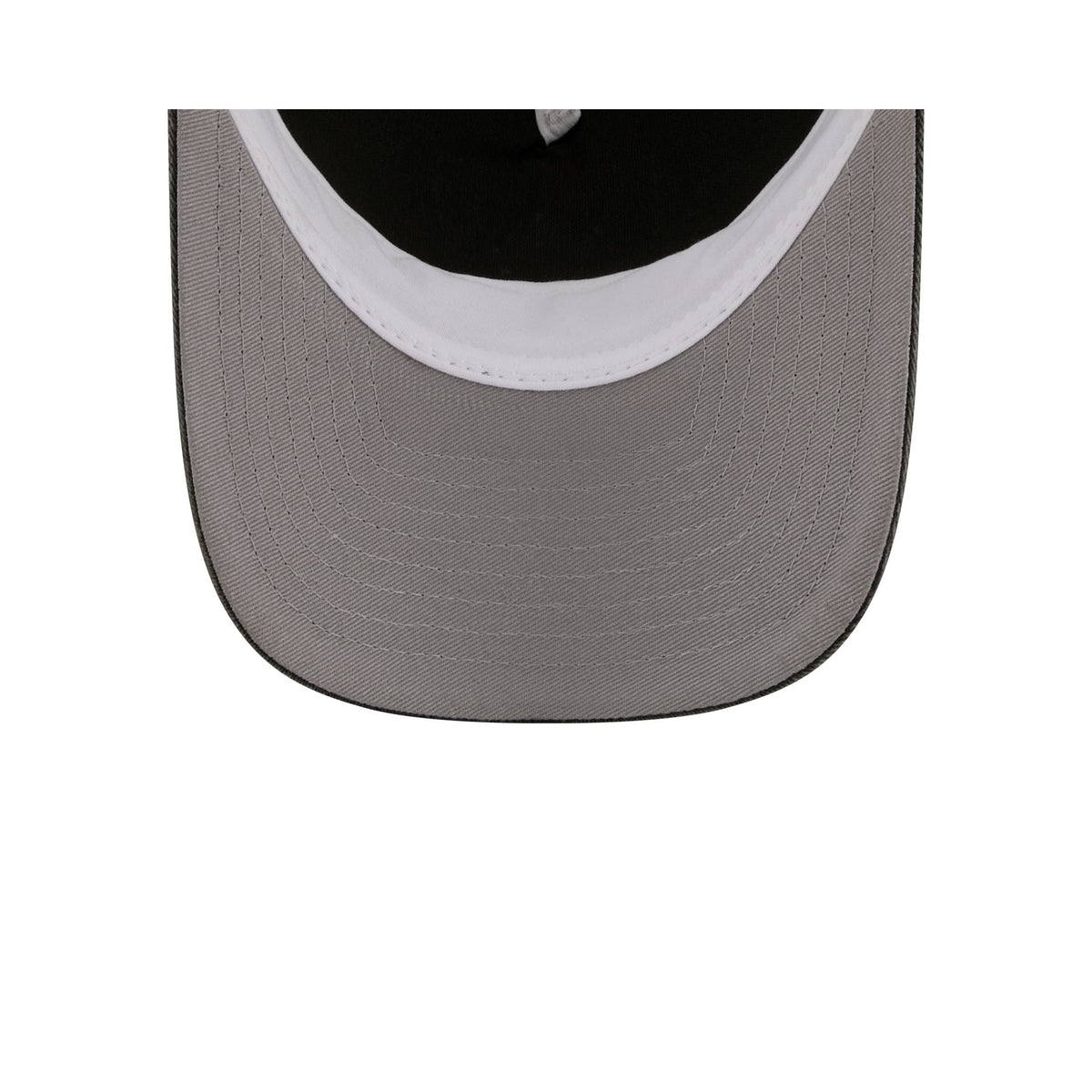 Las Vegas Raiders Frayed Logo 9FORTY M-Crown A-Frame Trucker Hat