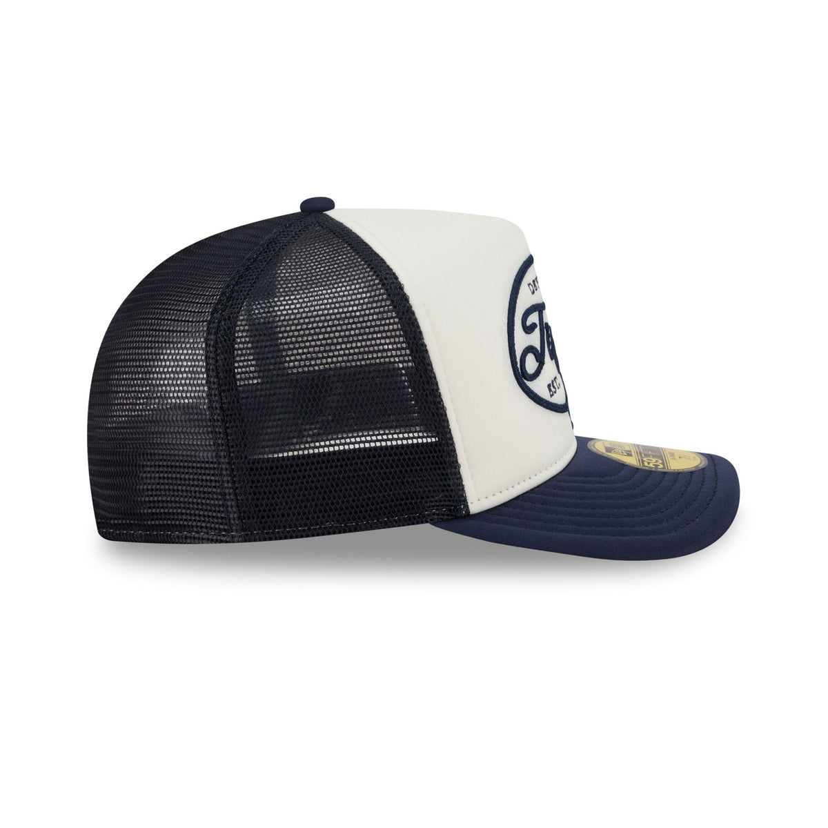 Detroit Tigers Chrome 59FIFTY Fitted Trucker Hat