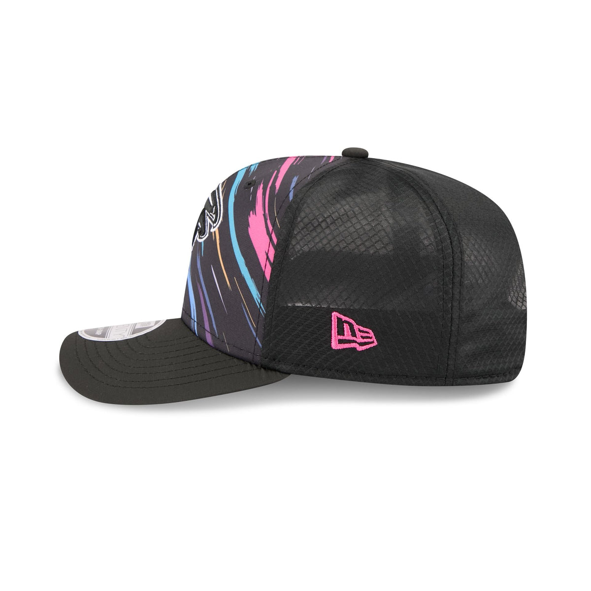 Atlanta Falcons 2026 Crucial Catch 9SEVENTY Trucker Hat
