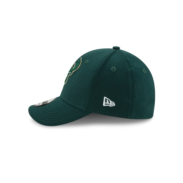 Milwaukee Bucks Team Classic 39THIRTY Stretch Fit Hat