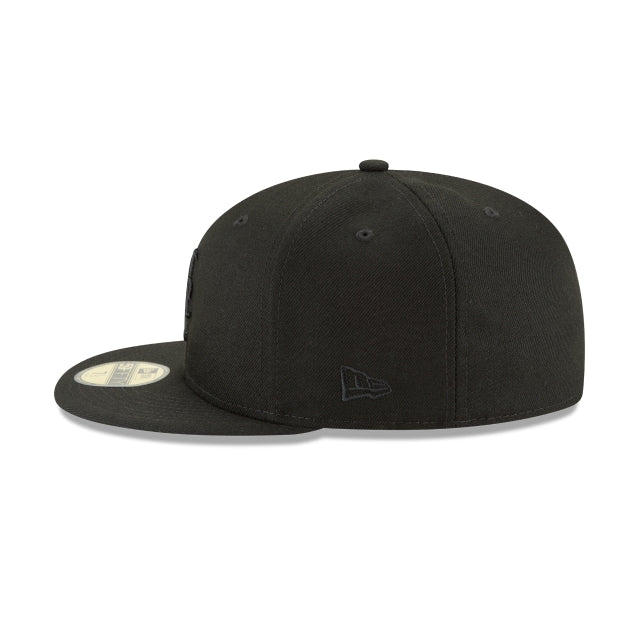New York Mets Blackout Basic 59FIFTY Fitted Hat